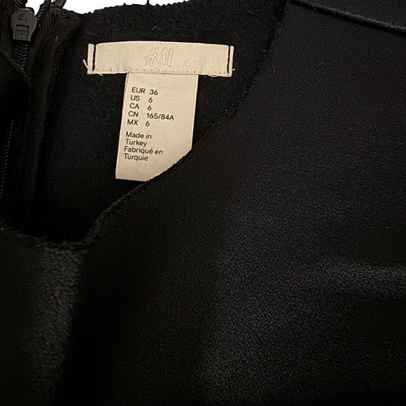H&M Black Satin Peplum Shift Dress Sleeveless Crew Neck Size 6 - Picture 4 of 8